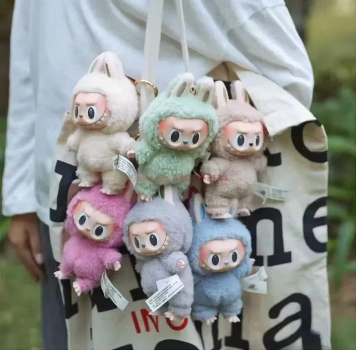 Labubu Puppe