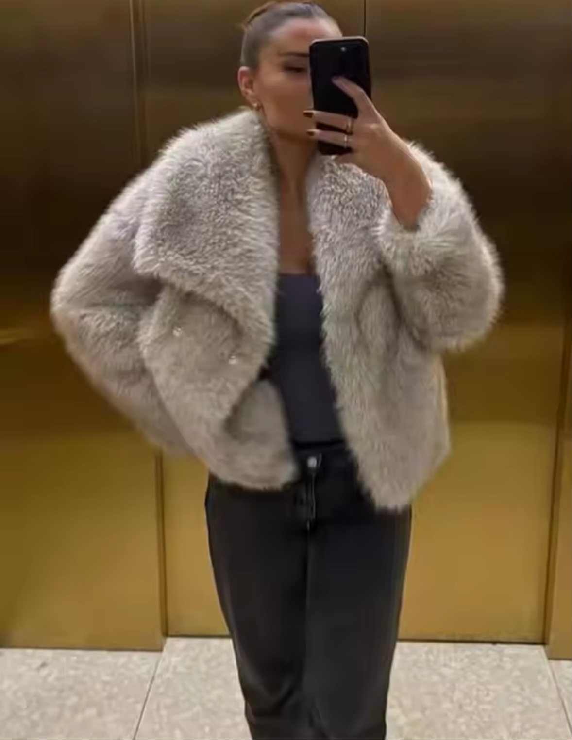 Nelly Luxtale store