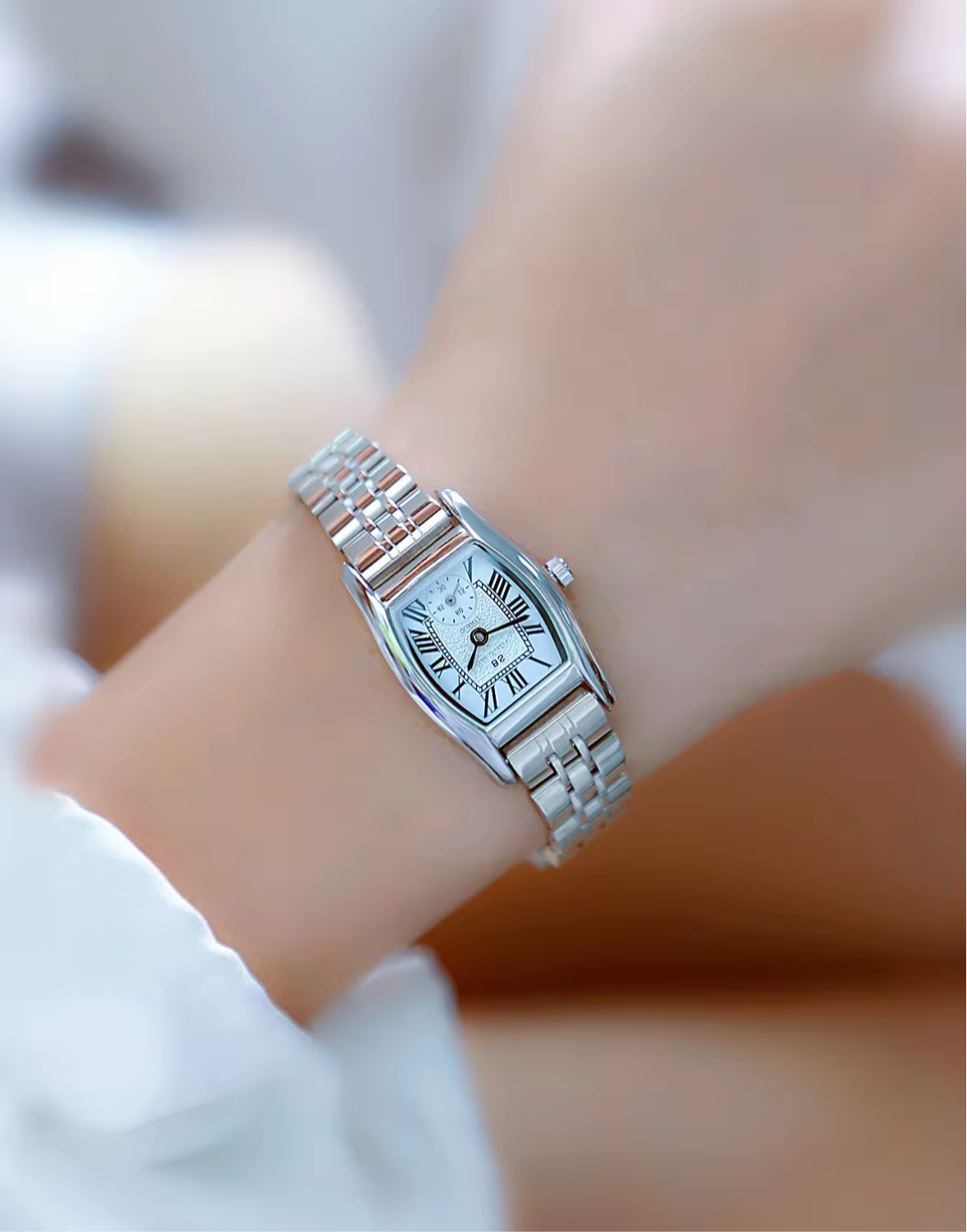 Classic Timepiece Luxtale store