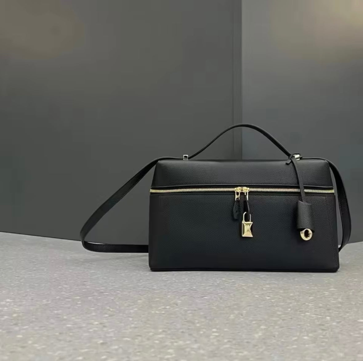 Lederhandtsche Luxtale store
