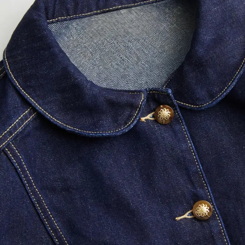 Jeansjacke mit Knopfdetail