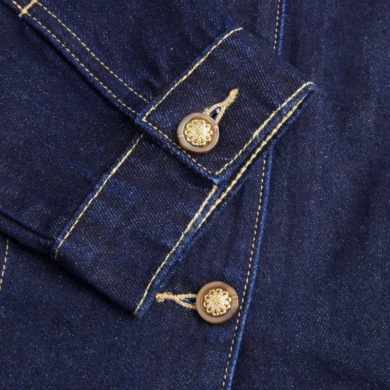 Jeansjacke mit Knopfdetail