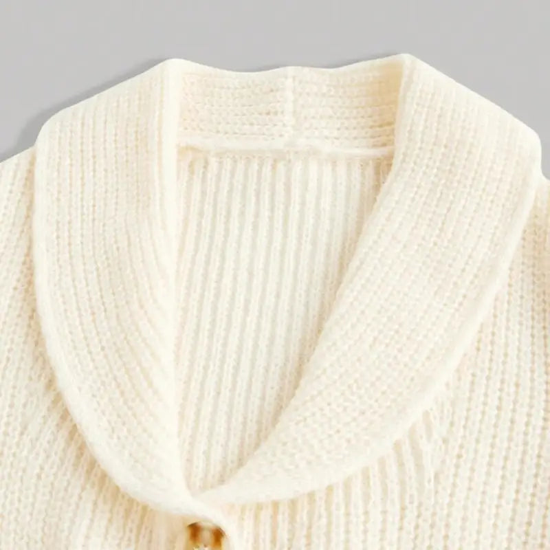 Taillierter Strickpullover